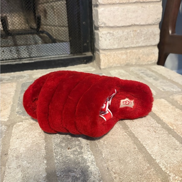 UGG Red Fluffy Slingback Slippers - Picture 5 of 7